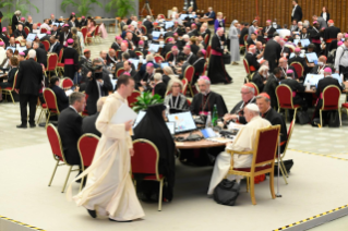 5-Eröffnung der 16. ordentlichen Generalversammlung der Bischofssynode