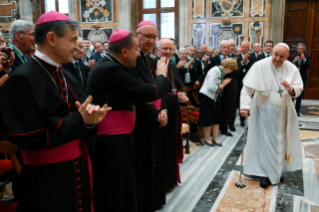 7-Aux membres de la Fondation Centesimus Annus Pro Pontifice