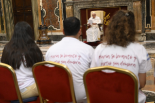 1-Aux jeunes pèlerins de l’archidiocèse argentin de Córdoba