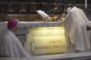 14-Messe pour les 100 ans de la naissance de saint Jean-Paul II