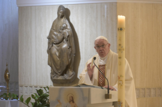 4-Holy Mass presided over by Pope Francis at the Casa Santa Marta in the Vatican: “Having the courage to see through our darkness, so the light of the Lord may enter and save us” 