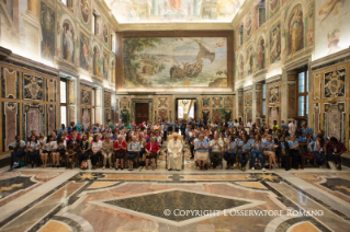 4-A las Delegadas de la "Conf&#xe9;rence Internationale Catholique du Guidisme"