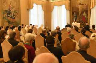1-Aos membros de Associações, Congregações e Movimentos dedicados à Misericórdia na França 