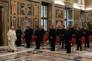0-An die Gemeinschaft des Päpstlichen Lateinamerikanischen Kollegs "Pius" in Rom