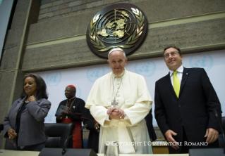 5-Apostolische Reise: Besuch im Büro der Vereinten Nationen [U.N.O.N.]