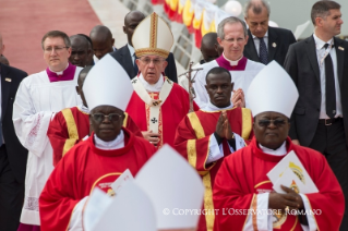 1-Viagem Apostólica: Santa Missa pelos Mártires de Uganda