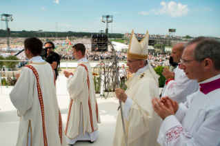 8-Viaggio Apostolico in Polonia: Santa Messa per la Giornata Mondiale della Gioventù