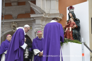 10-Pastoral Visit: Holy Mass in Piazza Martiri