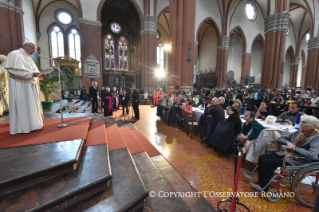 5-Pastoral Visit to Bologna: Solidarity lunch with poor people, refugees and prisoners