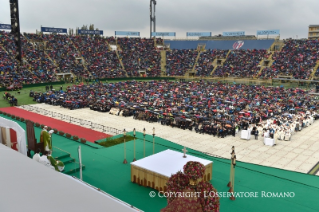 1-Pastoral Visit to Bologna: Celebration of Holy Mass