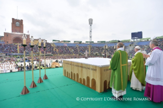 5-Pastoral Visit to Bologna: Celebration of Holy Mass