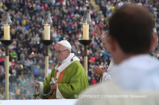 6-Pastoral Visit to Bologna: Celebration of Holy Mass