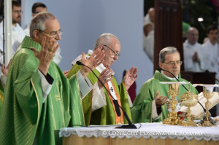 12-Pastoral Visit to Bologna: Celebration of Holy Mass