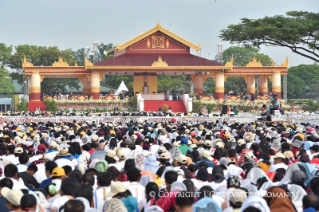 6-Apostolische Reise nach Myanmar: Eucharistiefeier