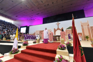 1-Apostolic Journey to Morocco: Holy Mass