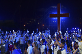 6-Apostolic Journey to Panama: Via Crucis with young people at Campo Santa Maria la Antigua – Cinta Costera