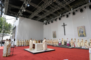 9-Apostolische Reise nach Rumänien: Göttliche Liturgie mit Seligsprechung von 7 griechisch-katholischen Märtyrerbischöfen
