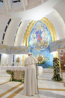5-Viagem Apostólica à Romênia: Visita à Catedral de Santa Maria Rainha em Iasi