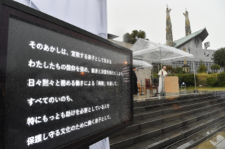 5-Apostolic Journey to Japan: Message on nuclear weapons