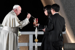 3-Apostolic Journey to Japan: Meeting for peace