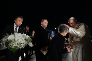 4-Apostolic Journey to Japan: Meeting for peace