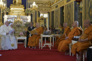 12-Voyage apostolique en Thaïlande : Visite au patriarche suprême des bouddhistes 