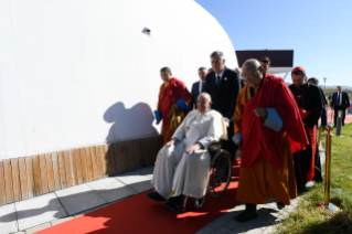 12-Apostolische Reise in die Mongolei: Ökumenisches und interreligiöses Treffen 