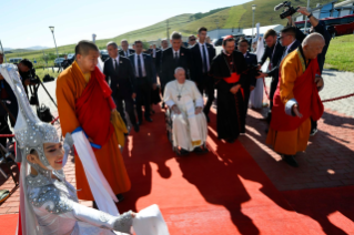 2-Voyage apostolique en Mongolie : Rencontre œcuménique et interreligieuse 
