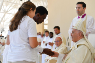 19-Viaje apostólico a Portugal: Santa Misa para la Jornada Mundial de la Juventud