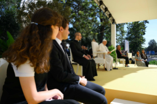 11-Voyage apostolique au Portugal : Rencontre avec les jeunes universitaires