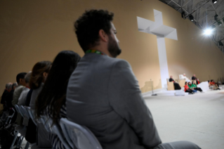 11-Viaje apostólico a Portugal: Vigilia con los jóvenes