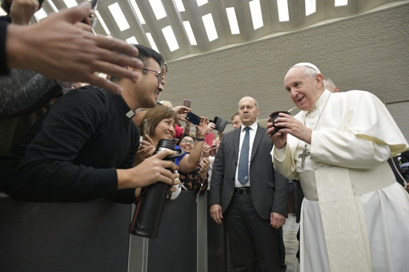 El Papa toma mate