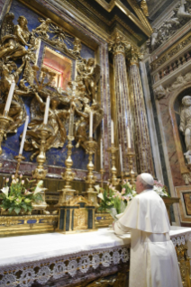 8-Hochfest der ohne Erbsünde empfangenen Jungfrau und Gottesmutter Maria  – Gebet vor der Mariensäule auf dem Spanischen Platz