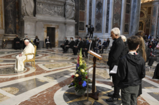 16-Récitation du chapelet présidée par le Pape François pour invoquer la fin de la pandémie
