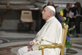 18-Récitation du chapelet présidée par le Pape François pour invoquer la fin de la pandémie