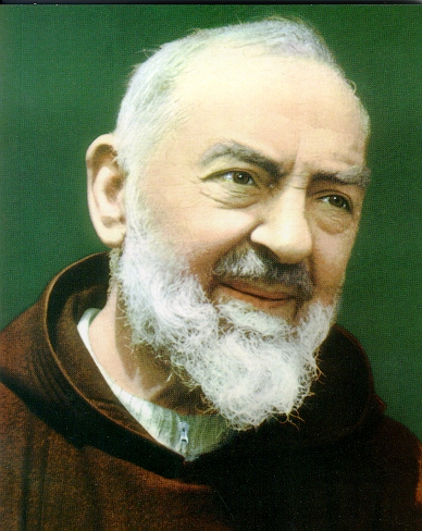 SCRIVI A PADRE PIO