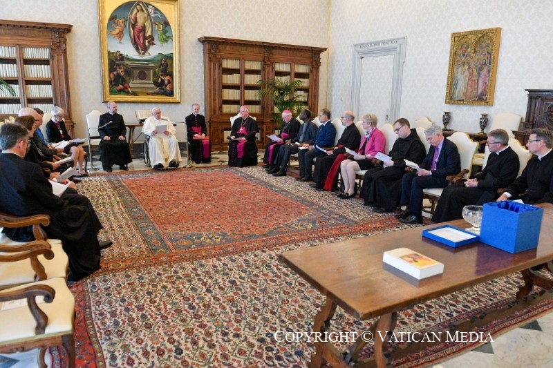 3-Aos membros da Comiss&atilde;o Internacional Anglicano-Cat&oacute;lica (ARCIC)