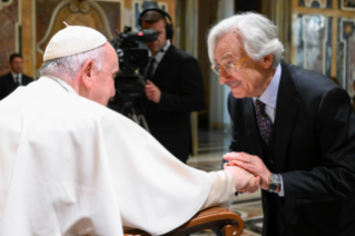 1-Aux artistes du « Concert de Noël au Vatican » 