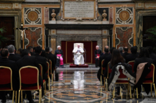 6-A la comunidad del Pontificio Colegio Pío Latinoamericano