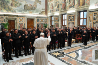 11-A la comunidad del Pontificio Colegio Pío Latinoamericano