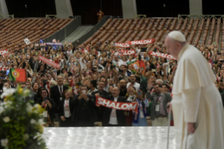 1-A los participantes en el encuentro de la Comunidad Católica Shalom