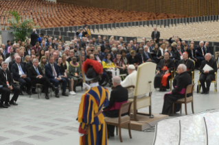 2-Ai partecipanti al Convegno Internazionale sullo Sport, promosso dai Dicasteri per i Laici, la Famiglia e la Vita, per la Cultura e l’Educazione, in collaborazione con la Fondazione Giovanni Paolo II