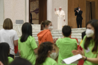 5-To the “Little Choir of the Antoniano” of Bologna and the Choirs of the Antoniano Galaxy