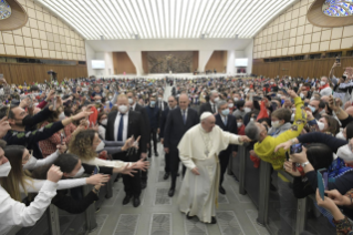 8-To the “Little Choir of the Antoniano” of Bologna and the Choirs of the Antoniano Galaxy