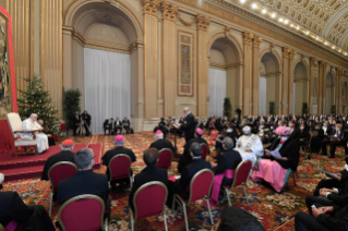 13-A los miembros del Cuerpo Diplomático acreditado ante la Santa Sede