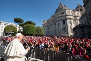 4-Saluto ai Cresimandi della Diocesi di Genova