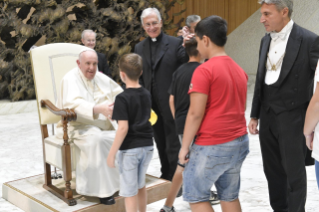15-To the Pilgrims from the dioceses of Alessandria and Spoleto
