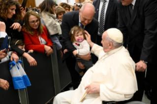 9-Voeux du personnel du Saint-Siège et du gouvernorat de l'Etat de la Cité du Vatican 