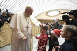 11-Ai Bambini assistiti dal Dispensario Santa Marta