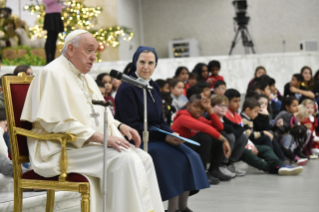 5-Ai Bambini assistiti dal Dispensario Santa Marta